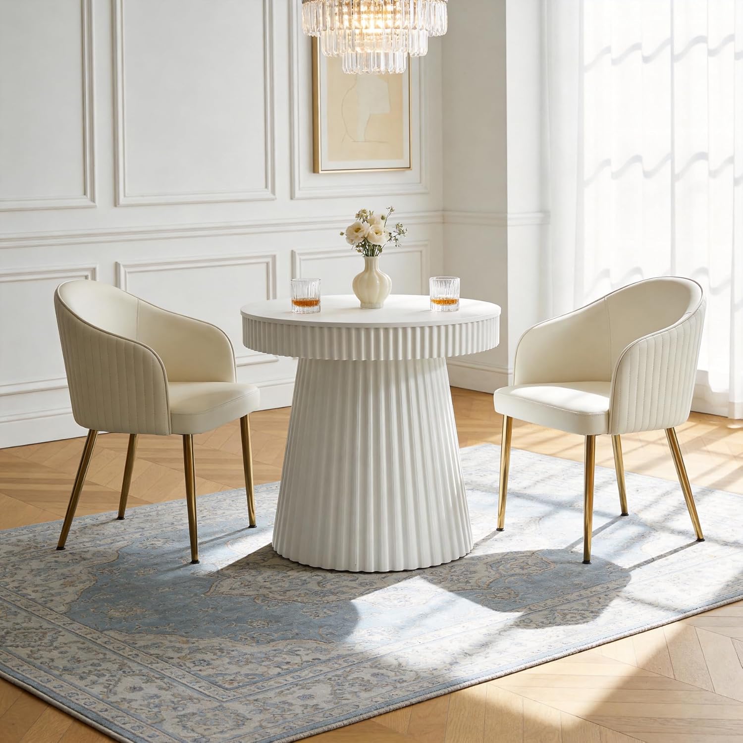 31.5 Inch Round Dining Table for 2-4 People, Modern Kitchen Table with Fluted Pedestal