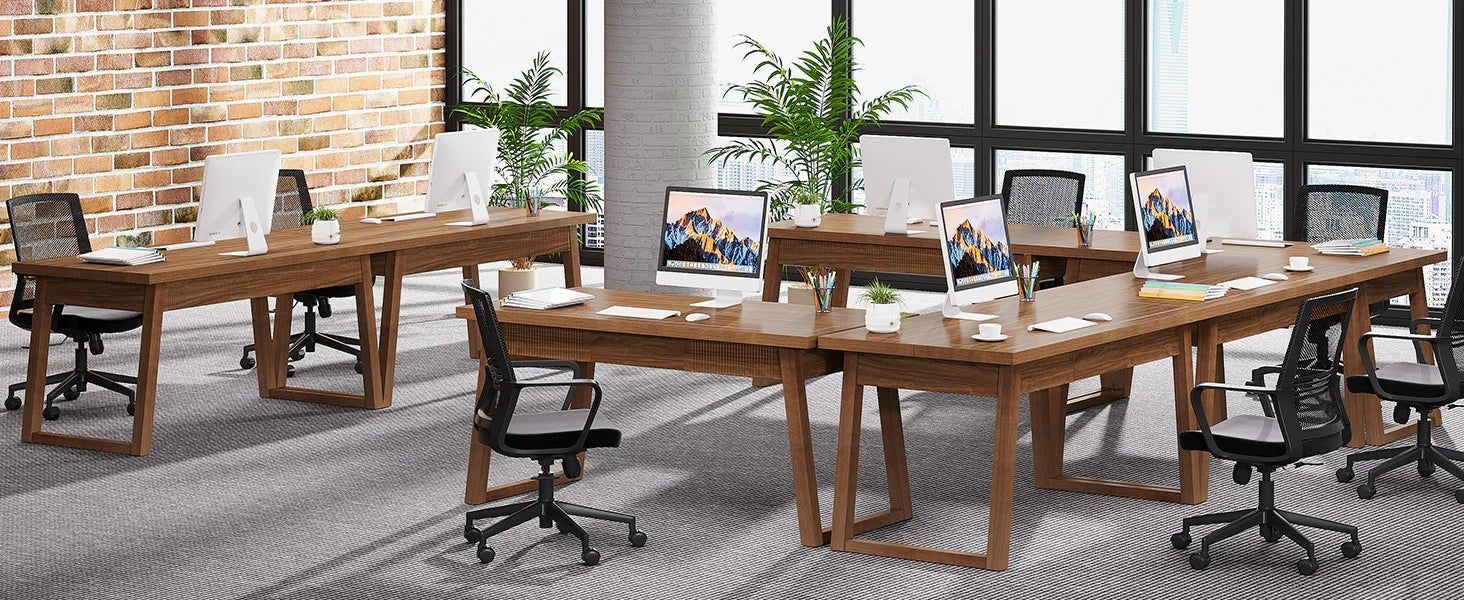 Desk Comparison: Choosing Between Solid Wood & Engineered Wood