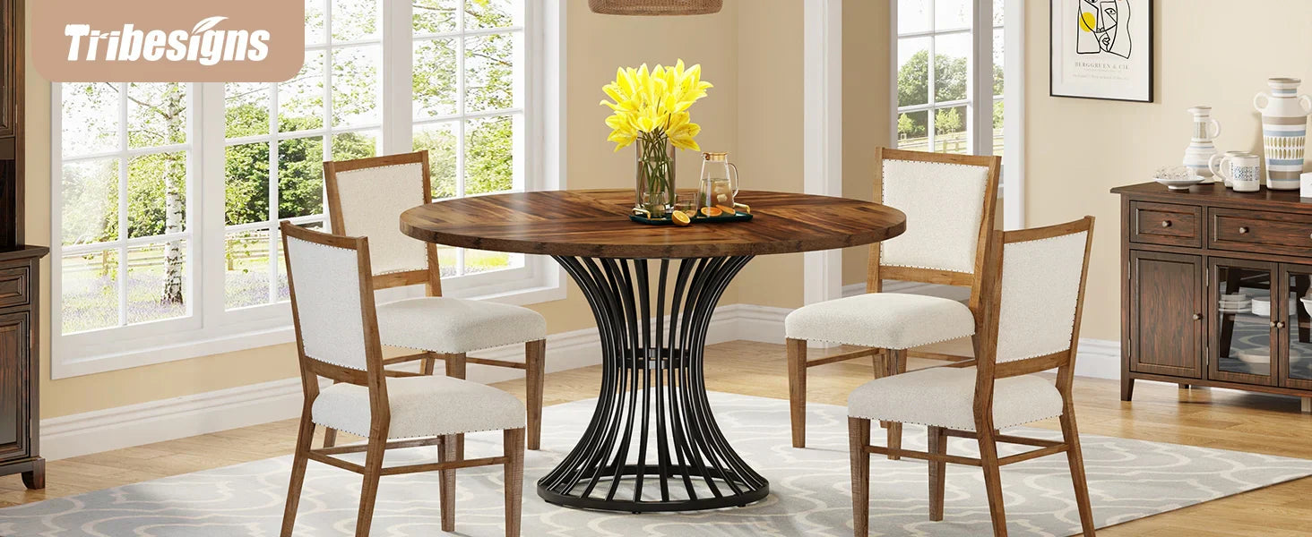 Create a Cosy Dining Space with a Round Table