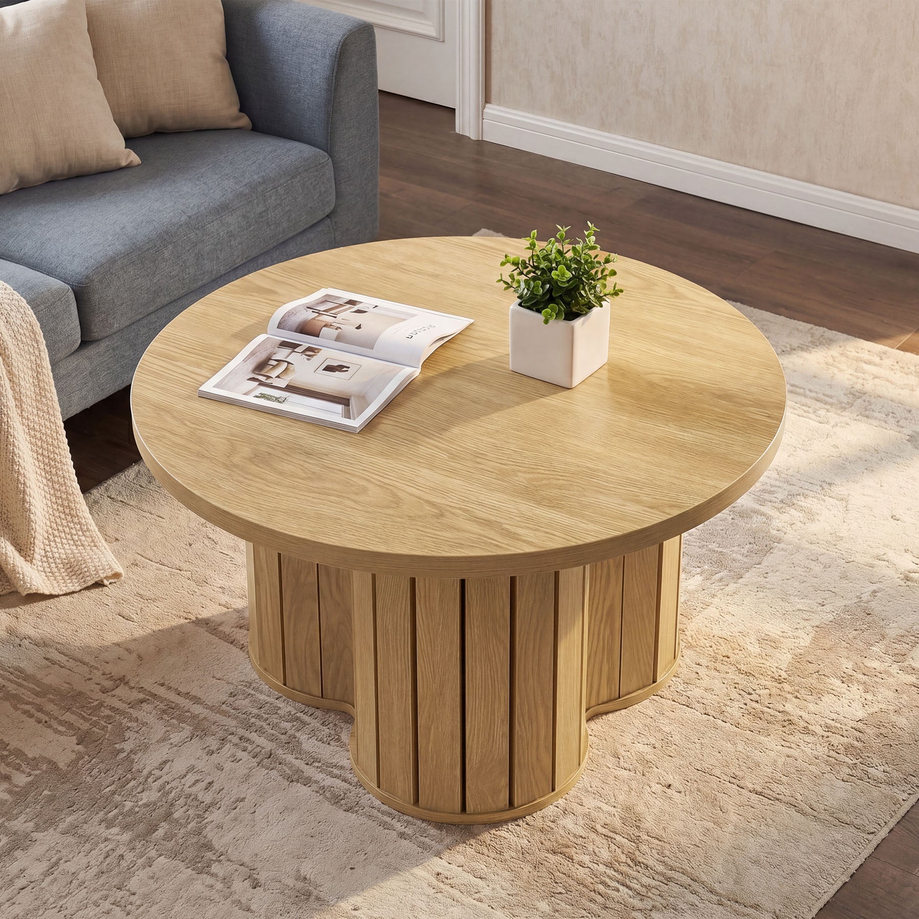 31.5-Inch Round Coffee Table, Wooden Circle Center Table with Fluted Three-Lobed Base for Living Room Apartment
